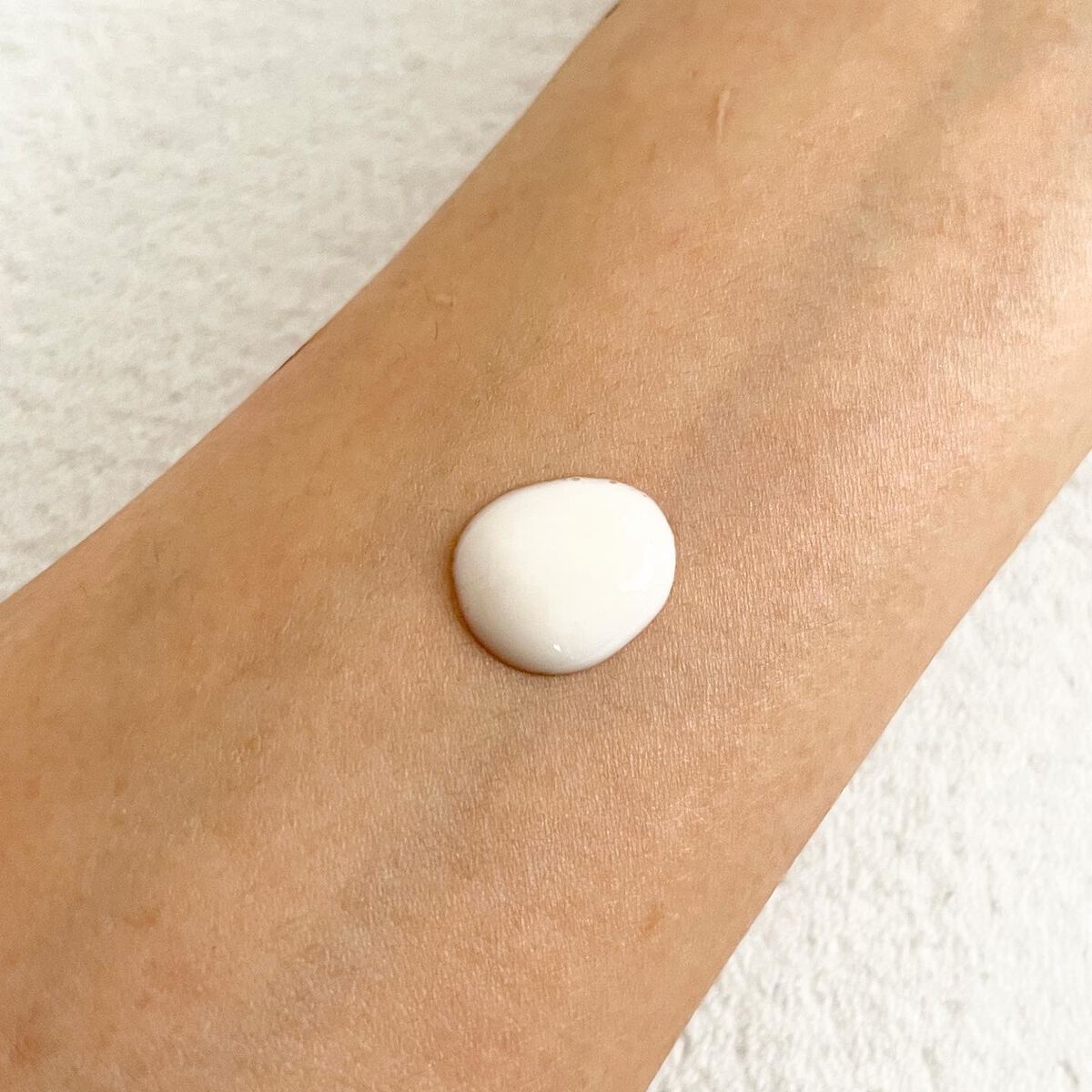 ブラック フレグランス ボディミルク/LEXILIS/ボディミルクを使ったクチコミ（2枚目）