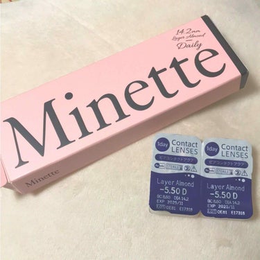 
Minette ピアコンタクトアクア
レイヤーアーモンド

DIA 14.2mm
着色直径 非公開
BC 8.6

含水率 55%

10枚入り 1728円

ダレノガレ明美さんデザインプロデュースの