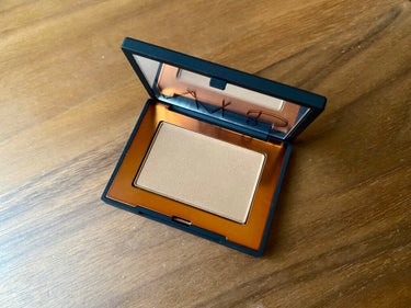 アイコニックグロー ミニチークセット/NARS/メイクアップキットを使ったクチコミ（3枚目）