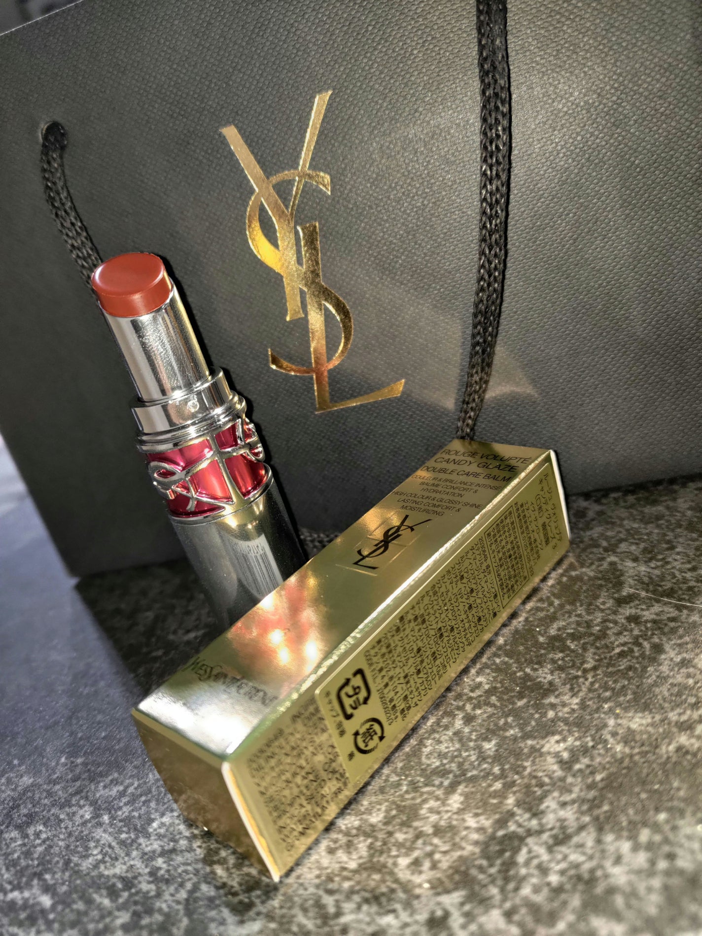 YSL ラブシャイン キャンディグレーズ/YVES SAINT LAURENT BEAUTE/口紅を使ったクチコミ(1枚目)