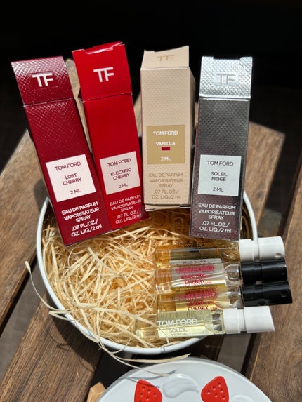 ソレイユ ネージュ オード パルファム スプレィ 50ml / TOM FORD ソレイユ ネージュ オード パルファム スプレィ 50ml / TOM FORD