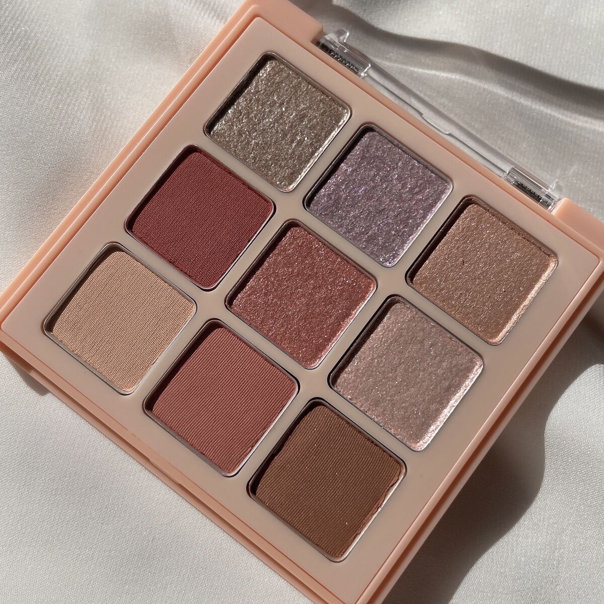 マテリアルカラーパレット/leur charme/アイシャドウパレットを使ったクチコミ（2枚目）