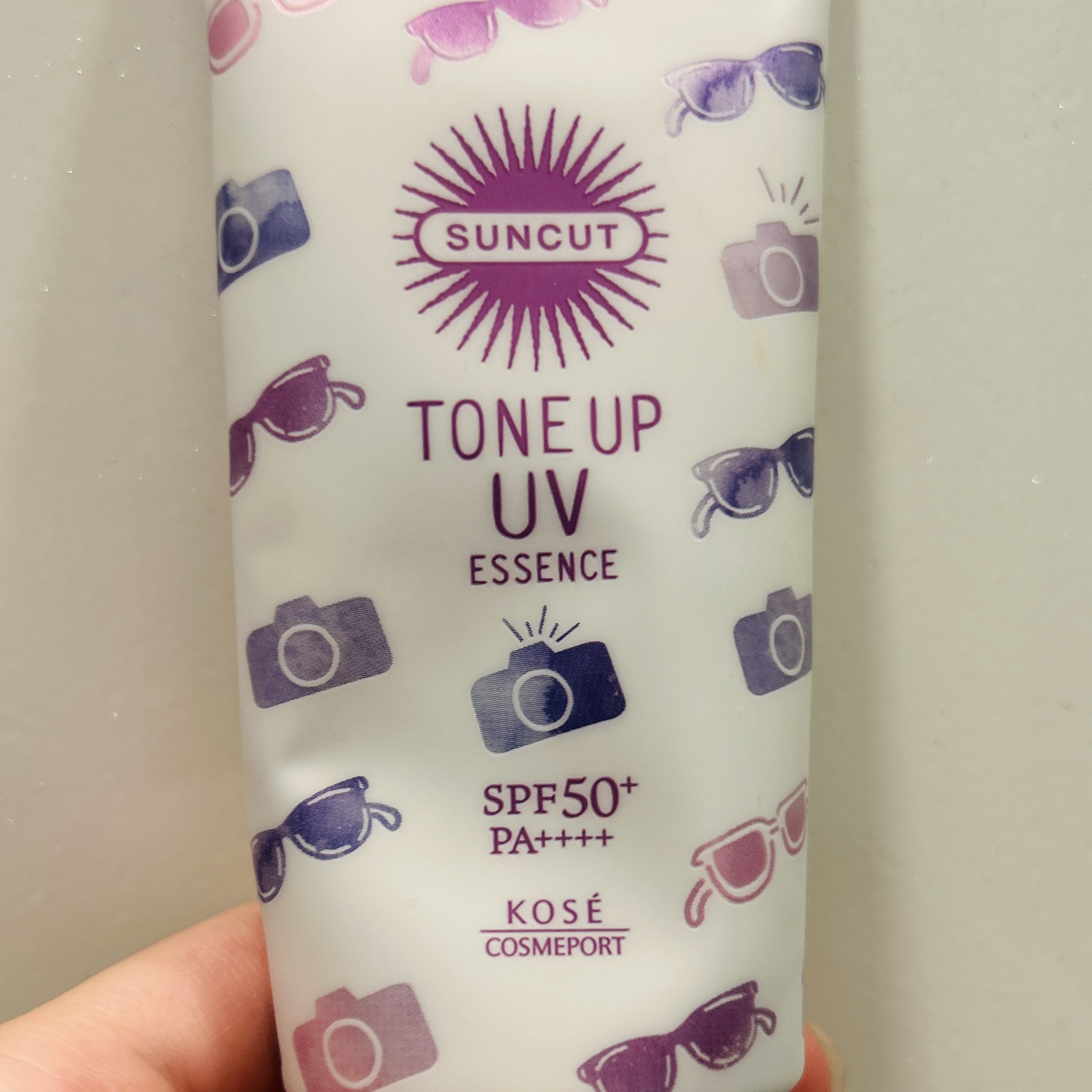 トーンアップUV エッセンス/サンカット®/日焼け止めローションを使ったクチコミ（1枚目）