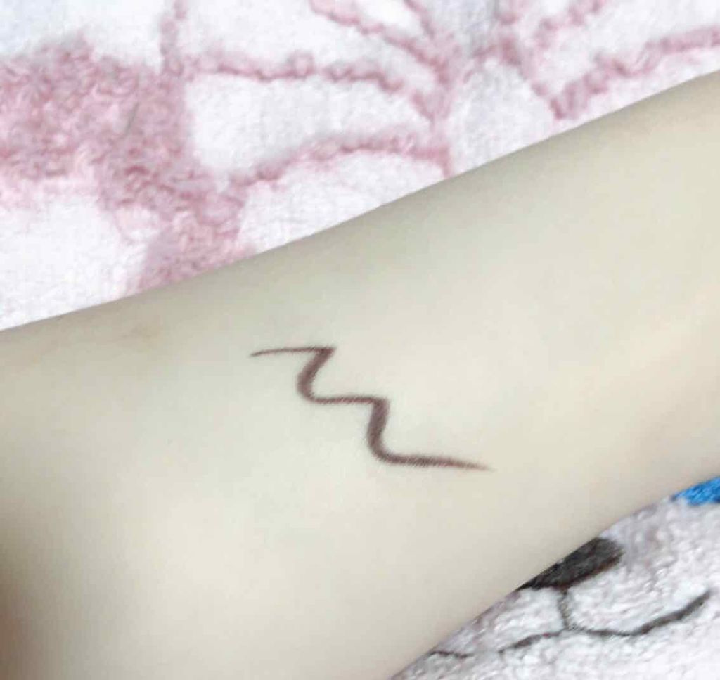 スナイプジェルライナー/インテグレート/ジェルアイライナーを使ったクチコミ（2枚目）