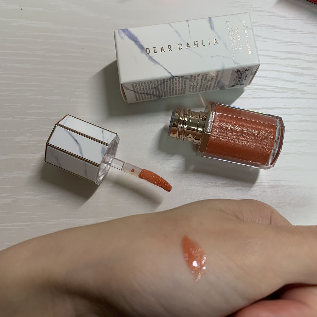 パラダイスオーロラシャインリップトリートメント/DEAR DAHLIA/リップグロスを使ったクチコミ（3枚目）