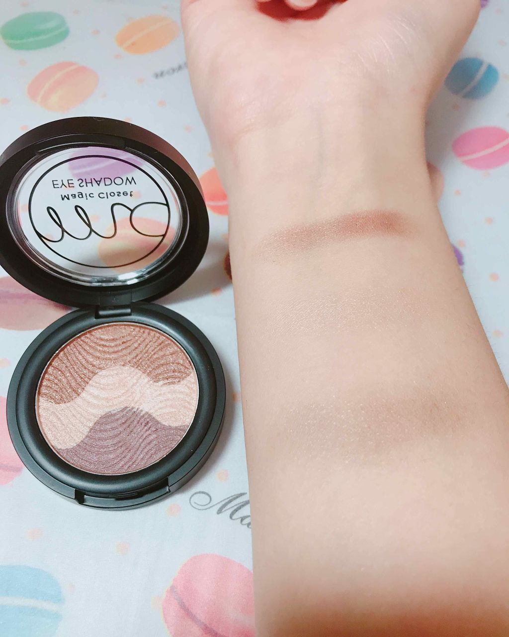 MC3色アイシャドウ2/3COINS/アイシャドウパレットを使ったクチコミ(3枚目)