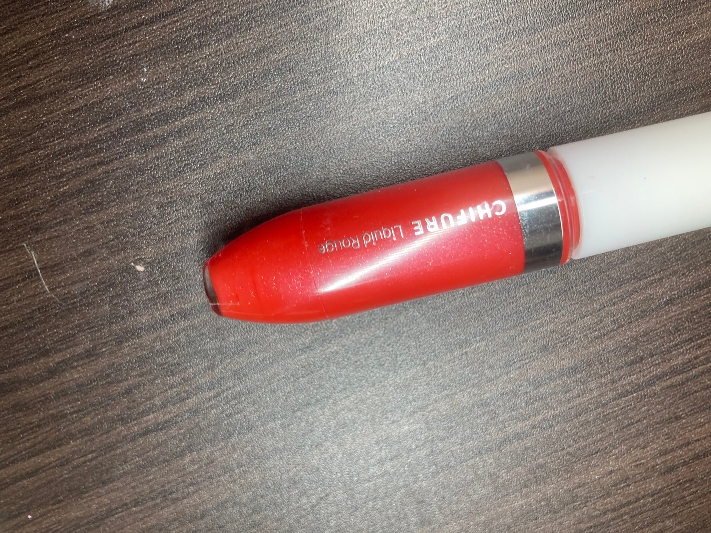 ぱそ@フォロバリムバ100 on LIPS 「プチプラでラメ入りリキッドルージュとか天才すぎん!?【使った商..」(1枚目)