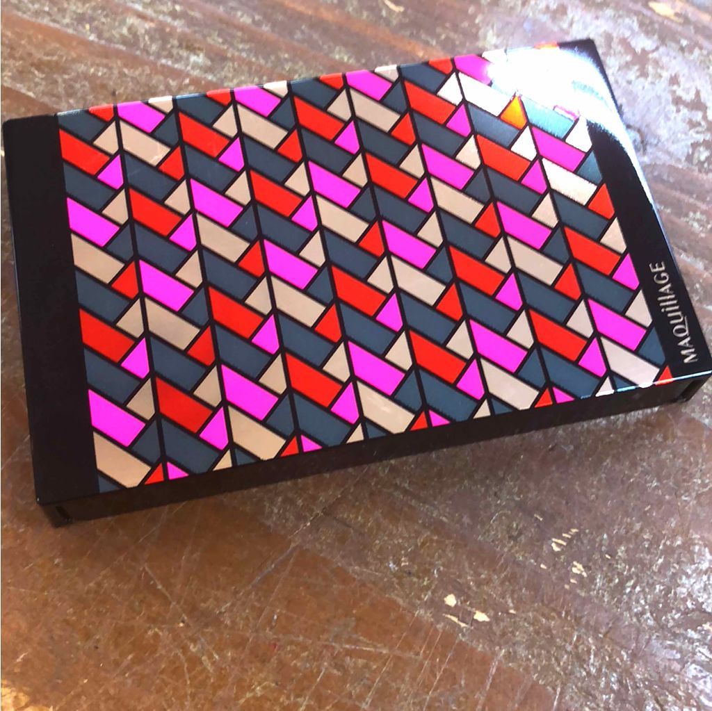 ドラマティックパウダリー UV ミニパクト/マキアージュ/パウダーファンデーションを使ったクチコミ（1枚目）