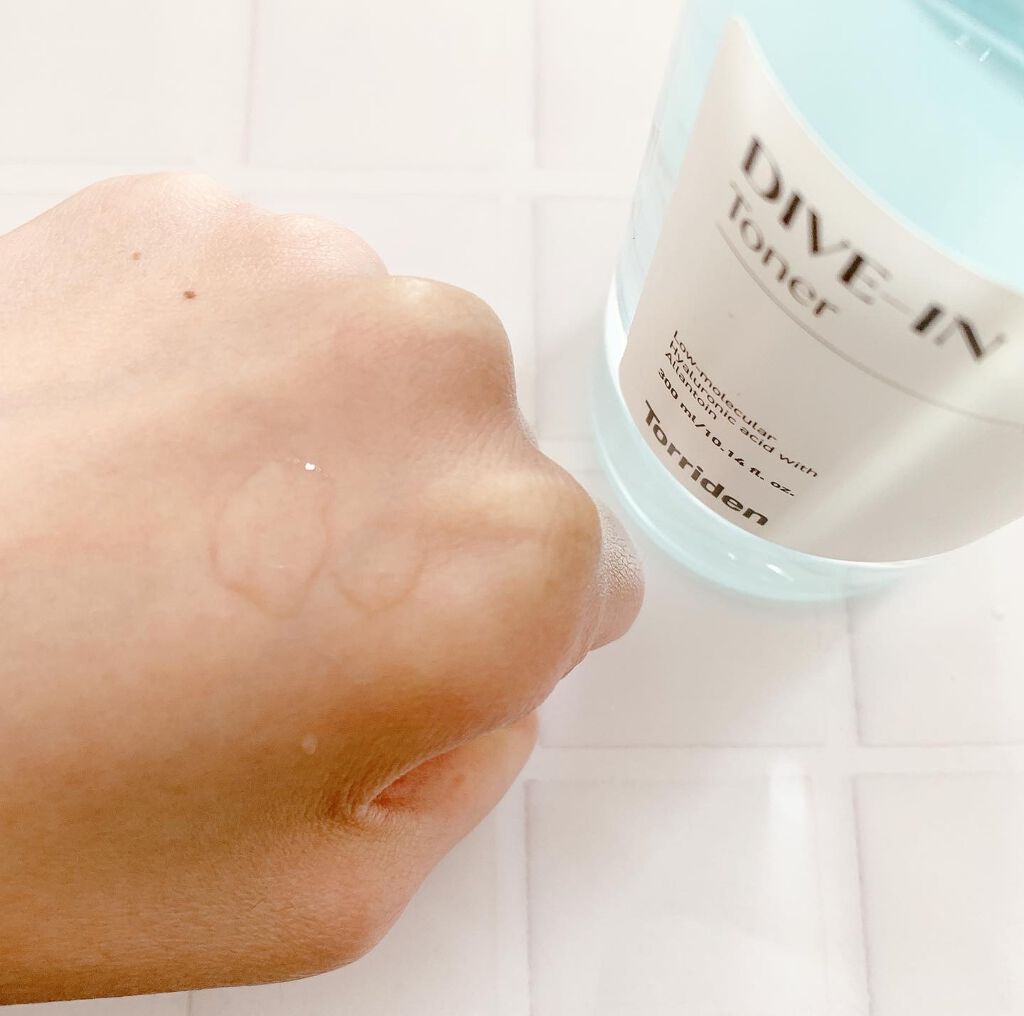 Torriden ダイブイン トナーのクチコミ「韓国で話題の化粧水
トリデンダイブイントナー💖😳

もともとの3秒セラム方は持っていて気になっ.....」（3枚目）