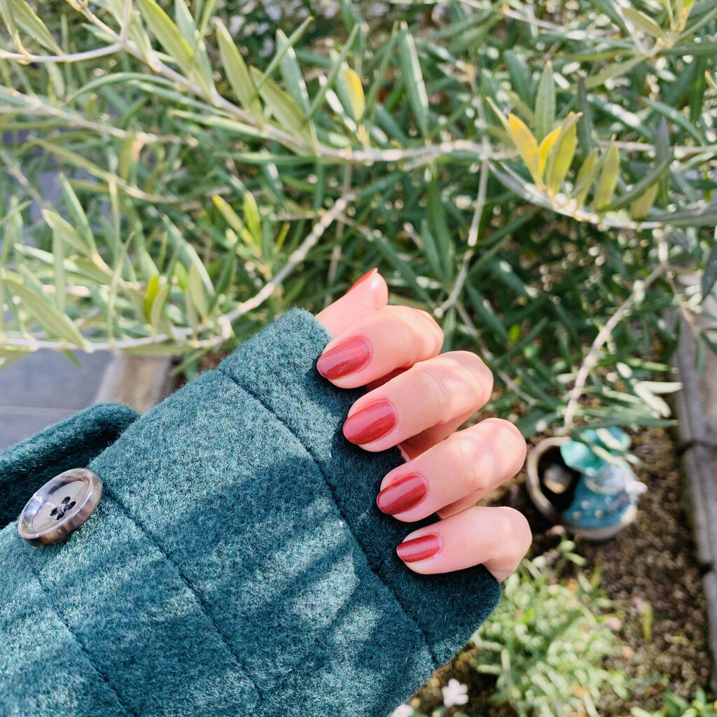 オサジ アップリフト ネイルカラー/OSAJI/マニキュアを使ったクチコミ（3枚目）