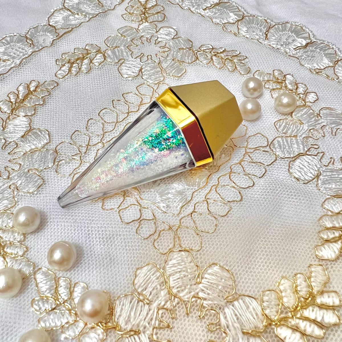 ダイアモンドリキッドアイシャドウ/人魚之水(LARME DE SIRENE)/リキッドアイシャドウを使ったクチコミ(1枚目)