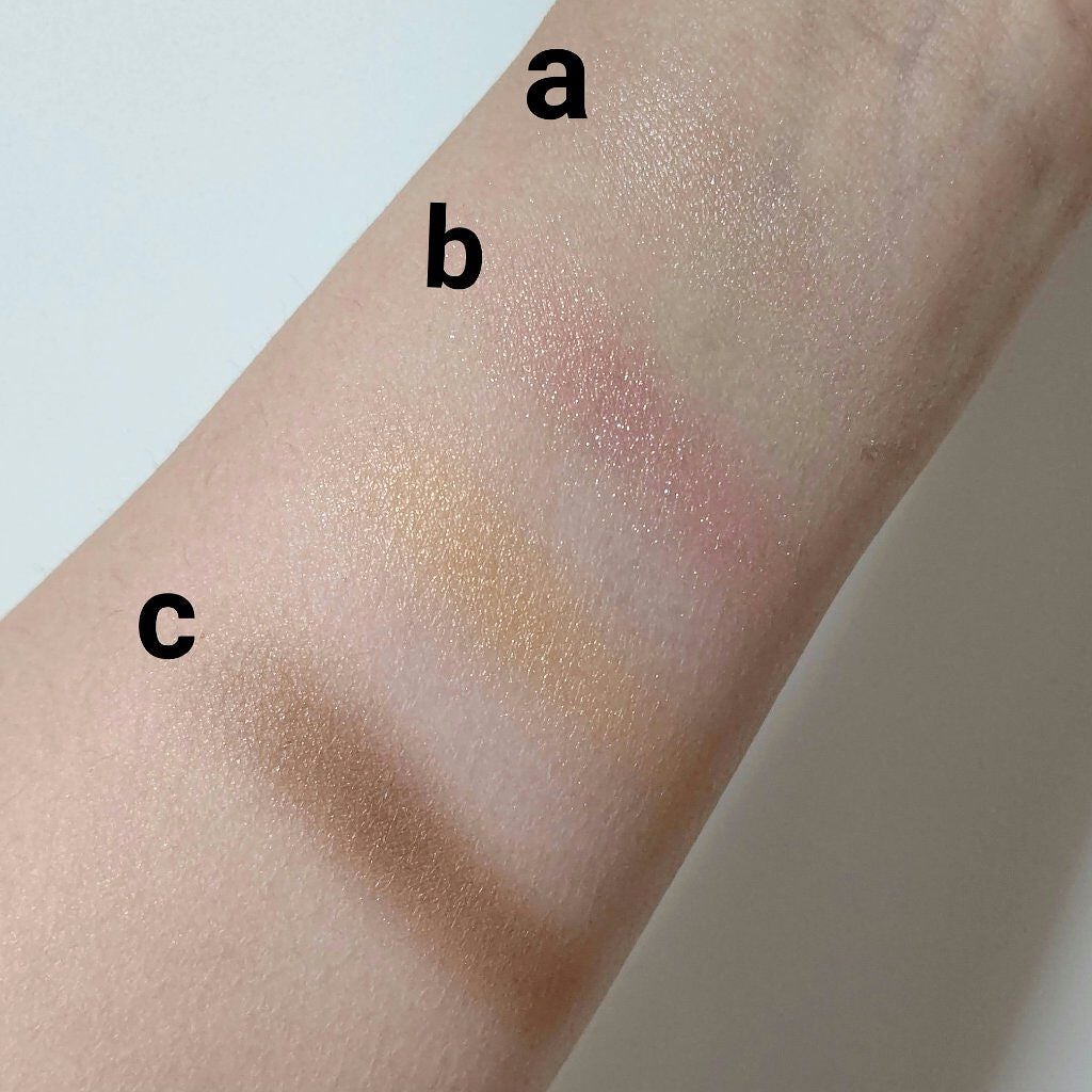 リアルクローズシャドウ/excel/アイシャドウパレットを使ったクチコミ(3枚目)