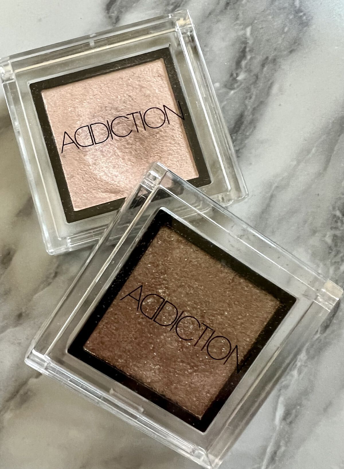 アディクション ザ アイシャドウ 13 Engaged (P) /ADDICTION/単色アイシャドウを使ったクチコミ（2枚目）