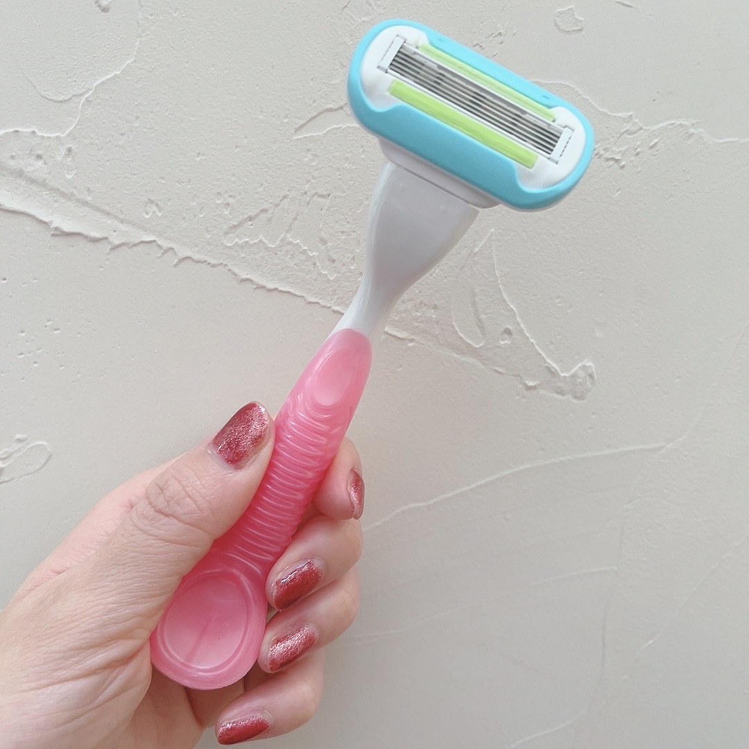 ヴィーナス エンブレイス/Gillette Venus/シェーバーを使ったクチコミ（3枚目）