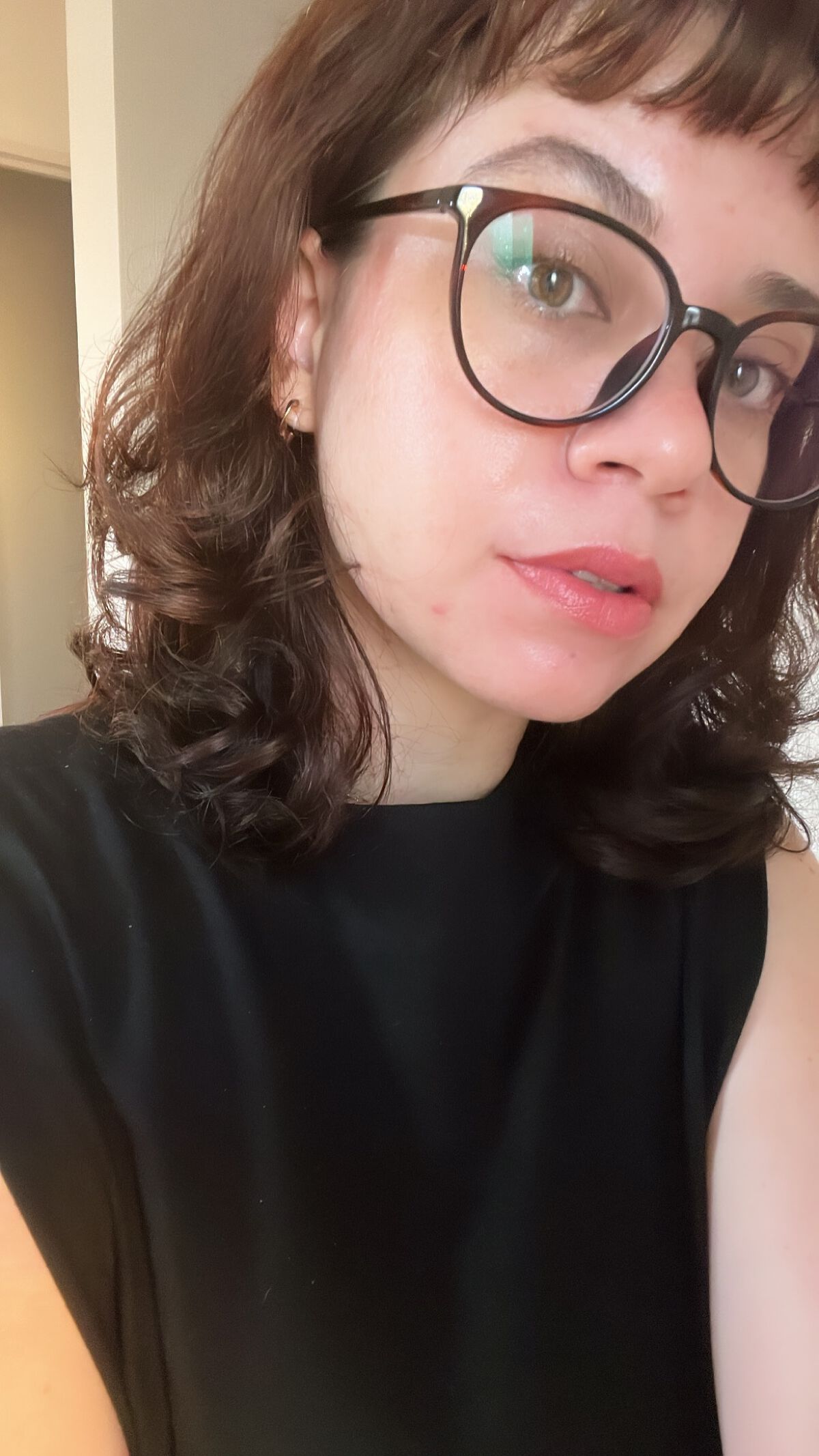 エバーグロウクッション SPF25 PA++/FEMMUE/クッションファンデーションを使ったクチコミ（3枚目）