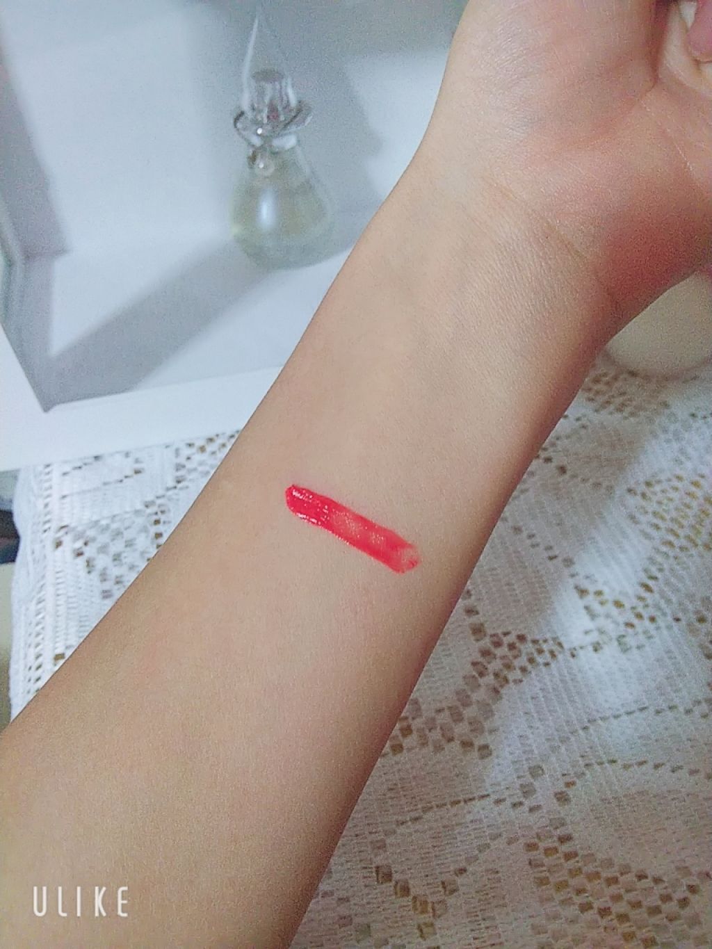 キス クラウド ブロッテッド リップ カラー/REVLON/口紅を使ったクチコミ（3枚目）