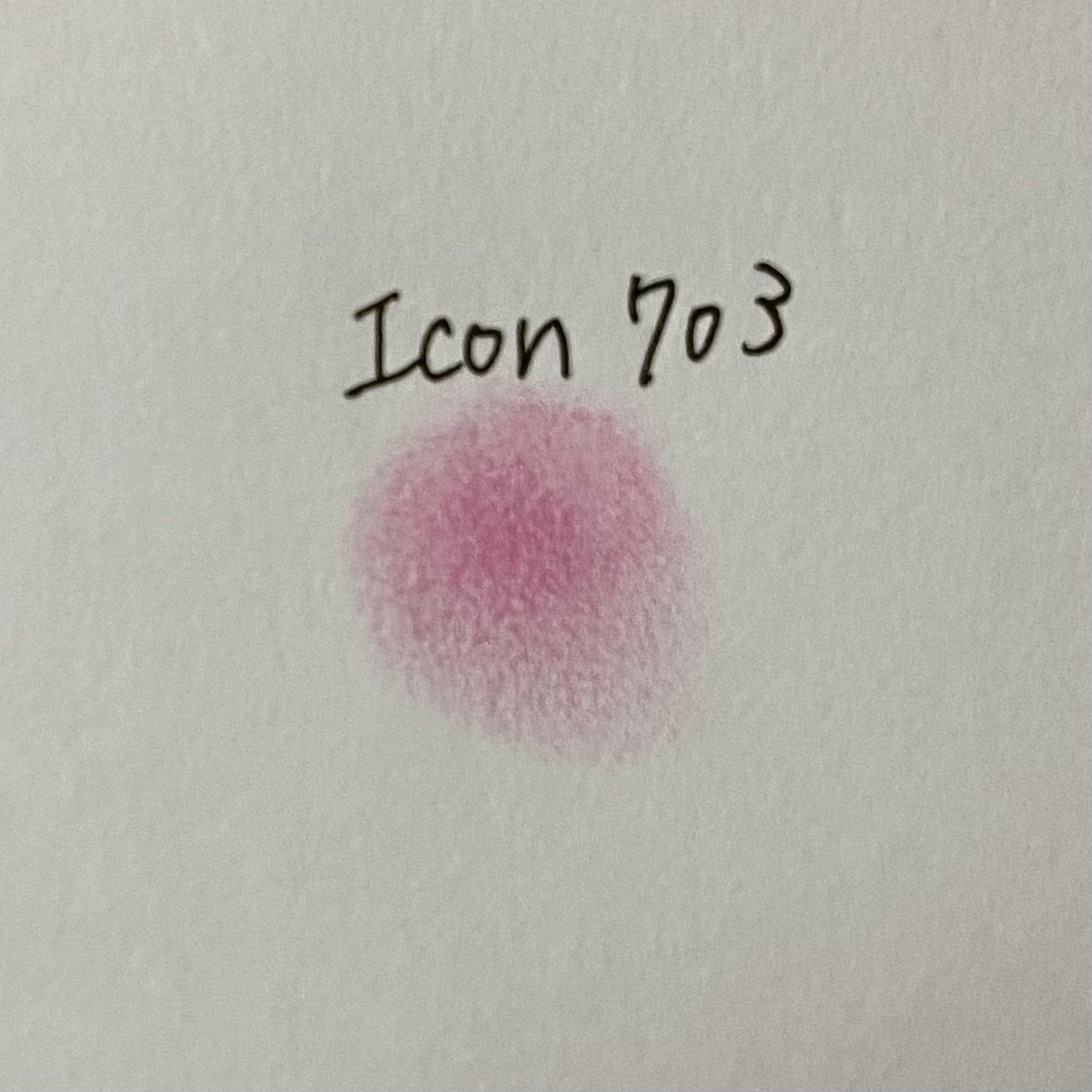 ラブシルクブラッシュ 703 アイコン/Laka/パウダーチークを使ったクチコミ（2枚目）