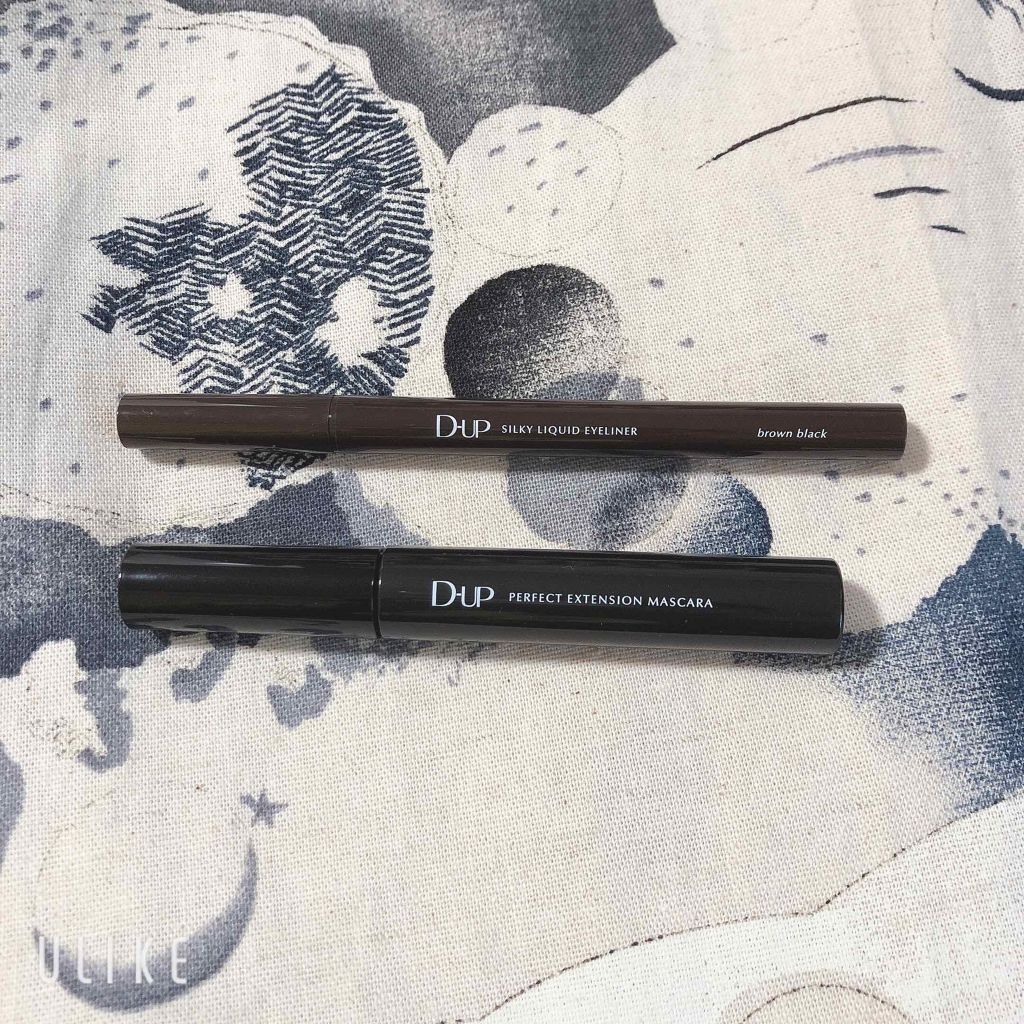 【旧品】シルキーリキッドアイライナーWP/D-UP/リキッドアイライナーを使ったクチコミ（2枚目）