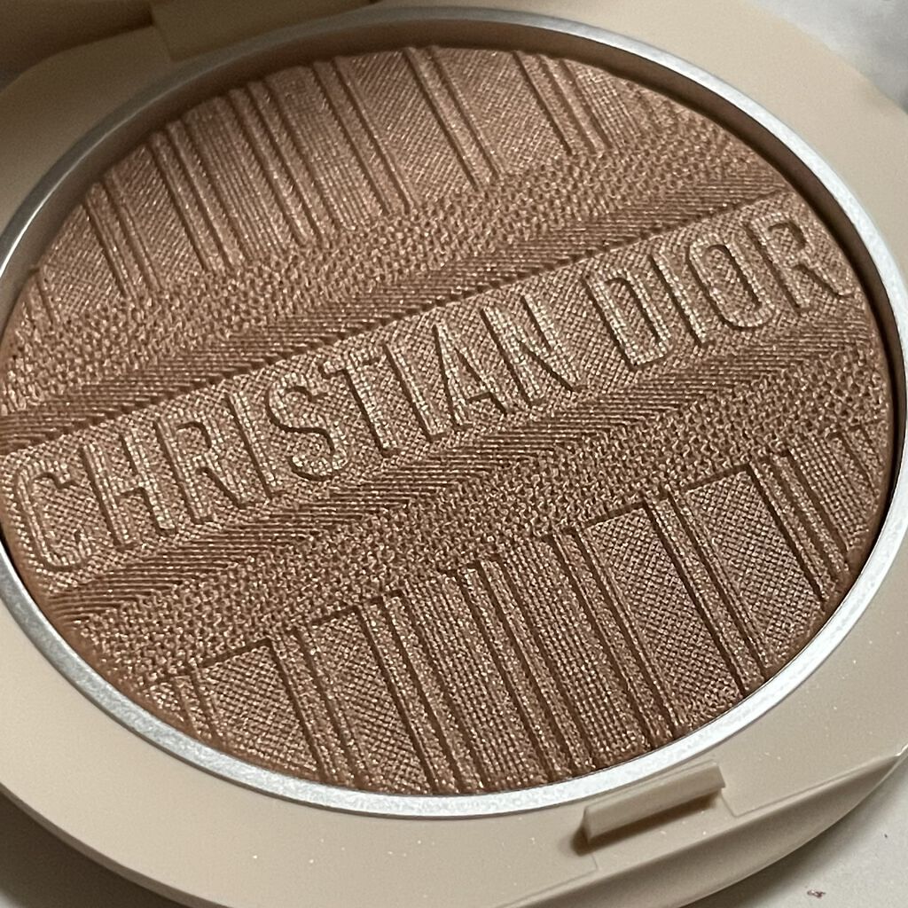 ディオールスキン フォーエヴァー クチュール ルミナイザー 001 ヌード リビエラ〈ディオリビエラ エディション〉〉/Dior/プレストパウダーを使ったクチコミ（2枚目）