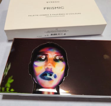 Prismic Eyeshadow Palette 18 Colours/BYREDO/パウダーアイシャドウを使ったクチコミ（2枚目）