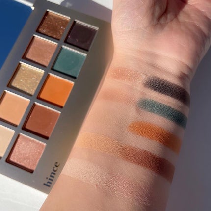 ニューデップスアイシャドウパレット 08 ビー・マジカル (ホリデー&日本限定)/hince/アイシャドウパレットを使ったクチコミ(2枚目)