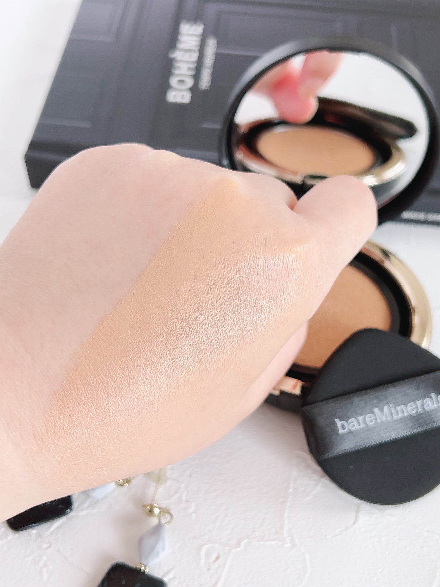 オリジナル ピュア セラム カバーアップ クッション/bareMinerals/クッションファンデーションを使ったクチコミ(8枚目)