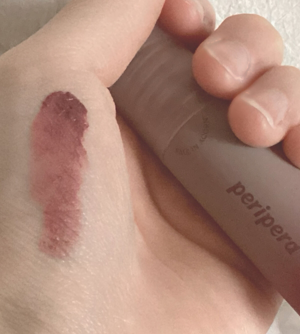 インク ムード マット ティント 12 深刻に感動/PERIPERA/リップティントを使ったクチコミ（2枚目）