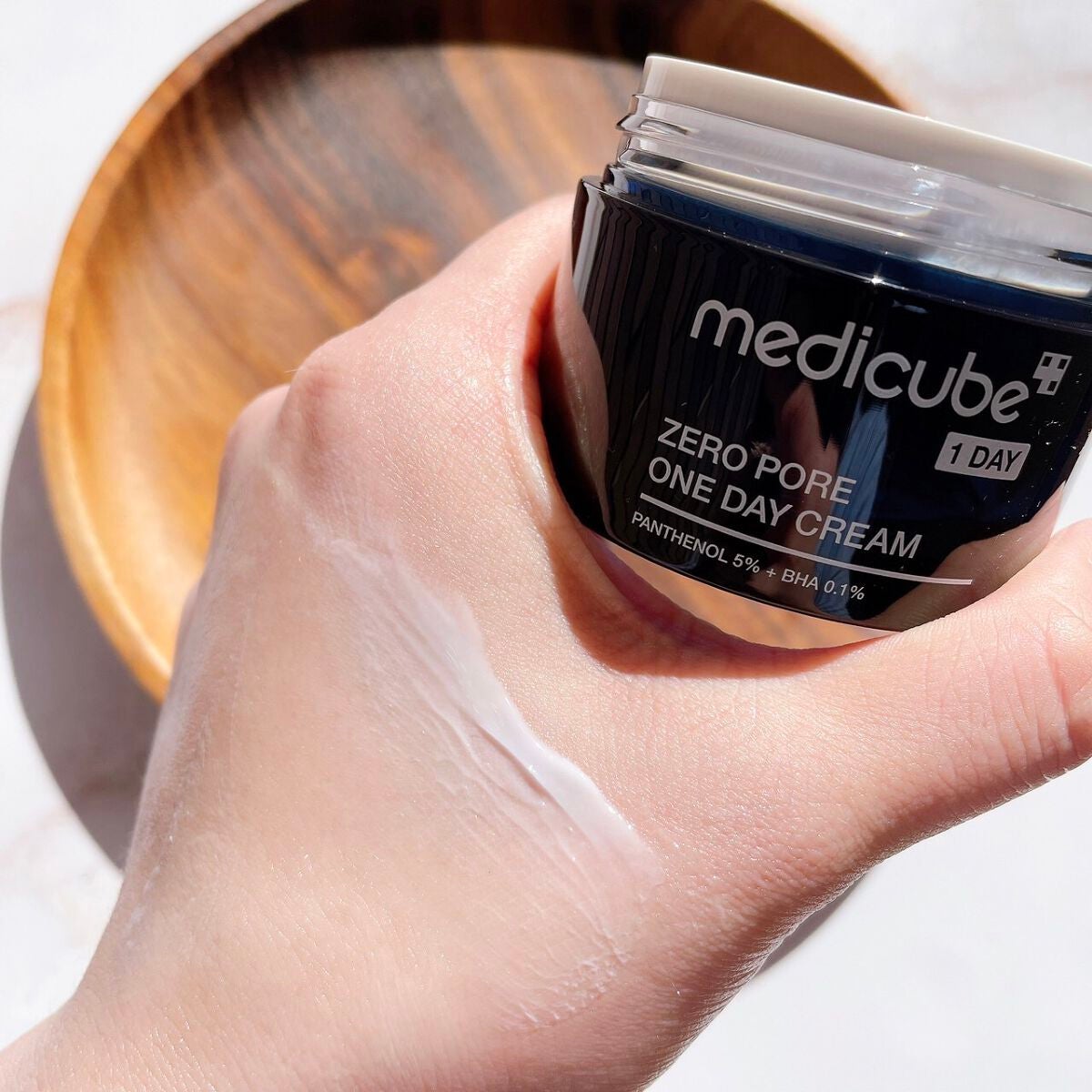 ゼロ毛穴1DAYセラム/MEDICUBE/美容液を使ったクチコミ(9枚目)