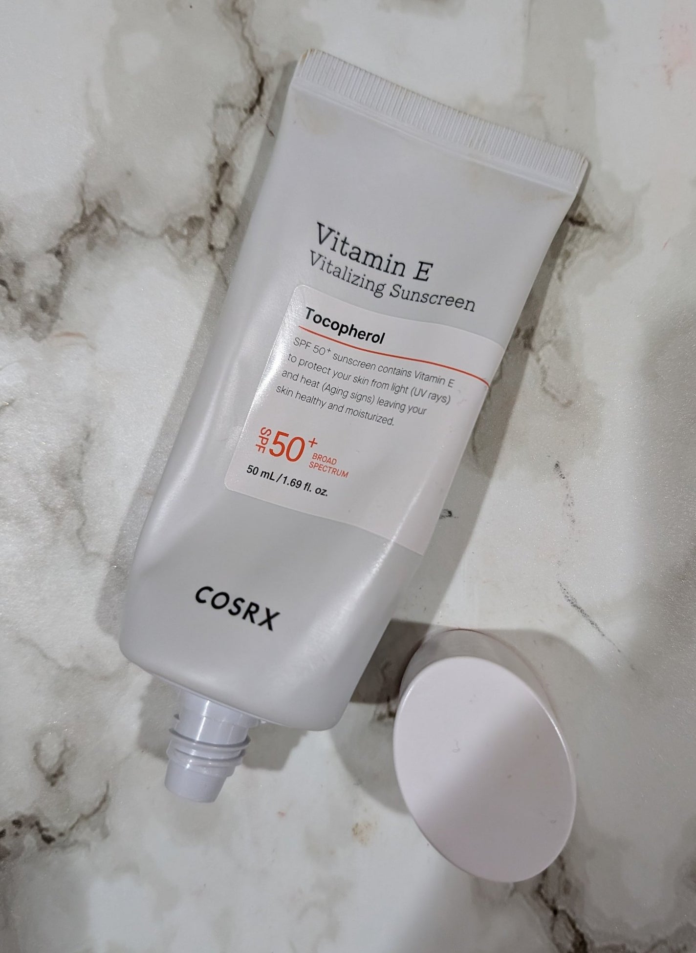 ビタミンEバイタライジングUVクリーム SFP50+/COSRX/日焼け止めクリームを使ったクチコミ(1枚目)