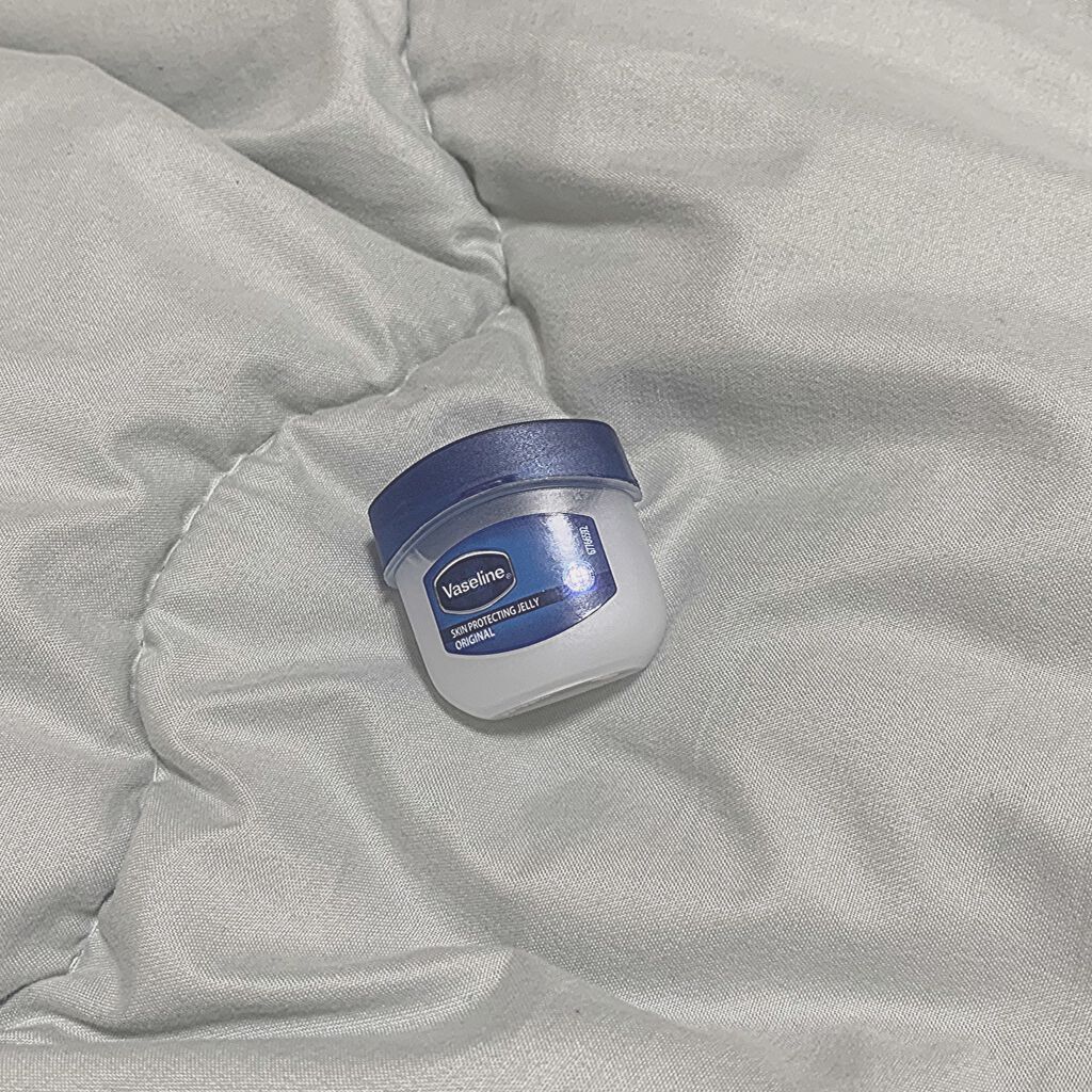 Vaseline ORIGINAL JELLY/キャンドゥ/リップバームを使ったクチコミ（1枚目）