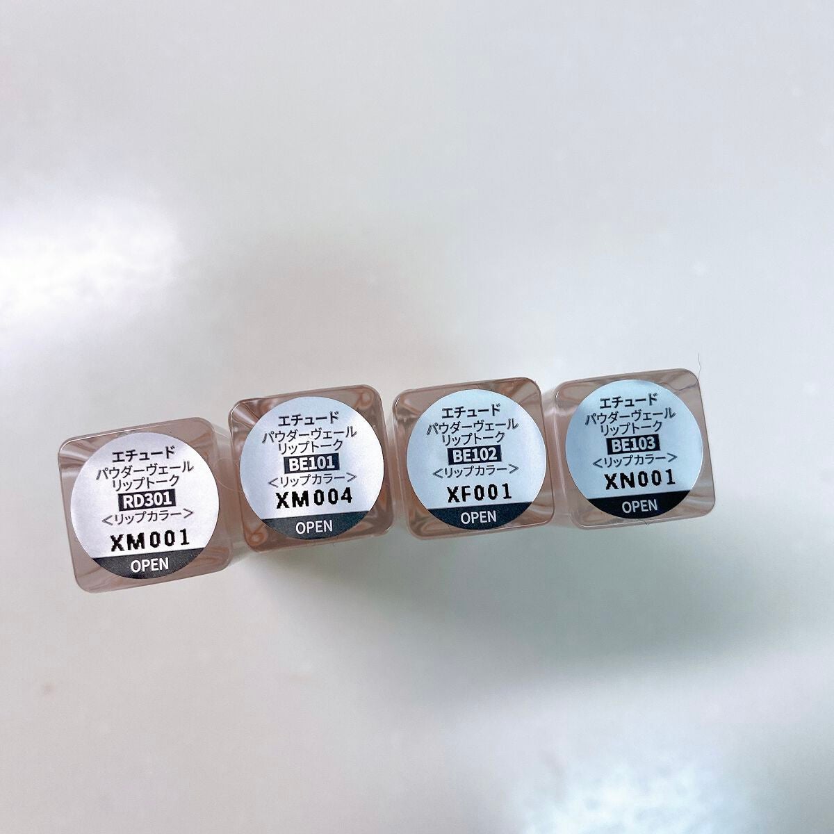 グリッタースノー パウダーヴェールリップトーク/ETUDE/口紅を使ったクチコミ(6枚目)