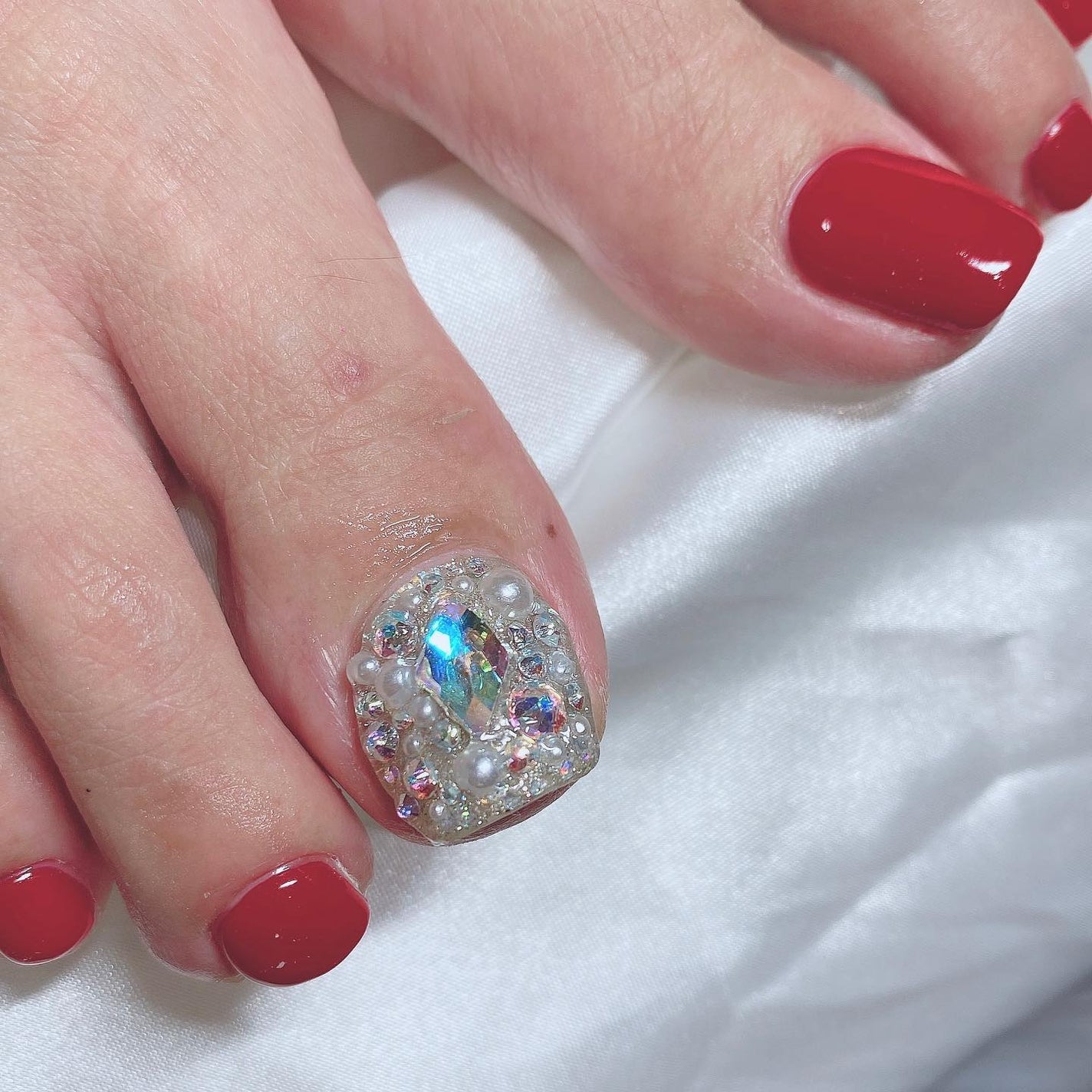 kanna on LIPS 「・・・フットワンカラーに1本だけ埋めつくしo,+:。☆.*・+..」(1枚目)