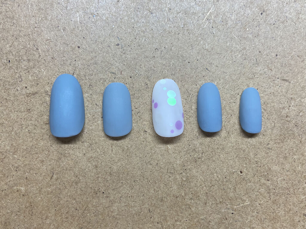 ジェルネイル（ライト対応）/セリア/ジェルネイルを使ったクチコミ（2枚目）