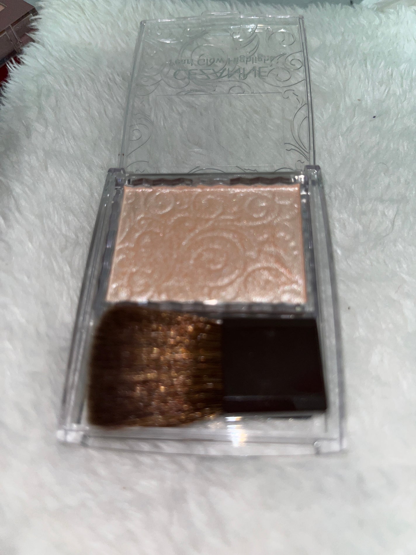 パールグロウハイライト/CEZANNE/パウダーハイライトを使ったクチコミ(2枚目)