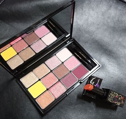 ルージュ アンリミテッド アンプリファイド<2019年クリスマスコフレ限定>/shu uemura/口紅を使ったクチコミ(3枚目)