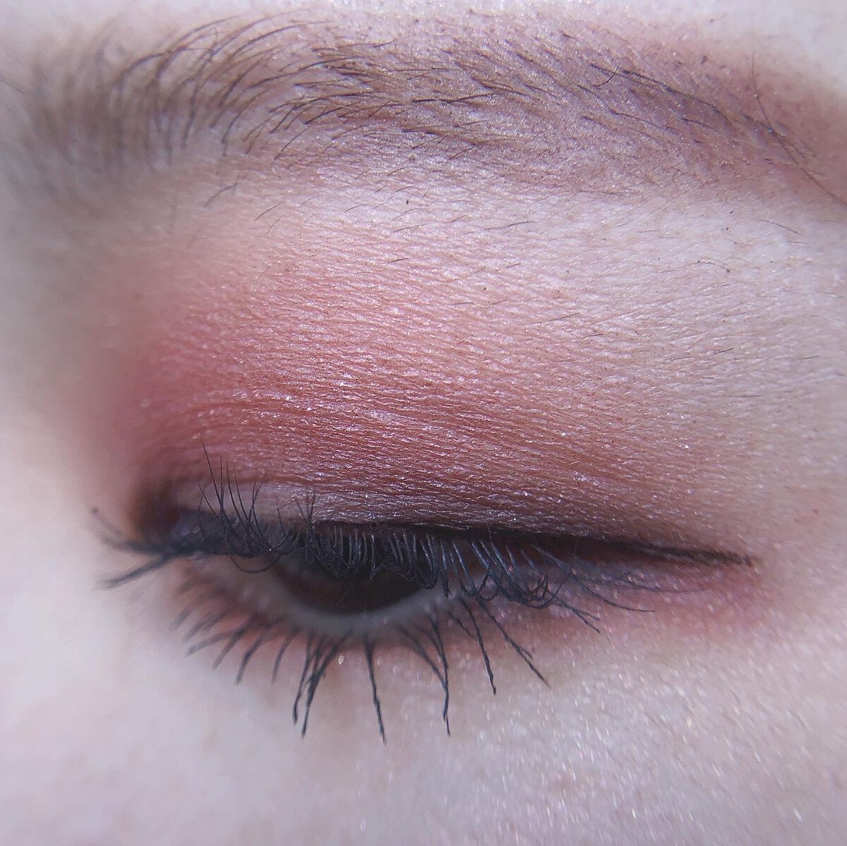 あゆみ on LIPS 「・\#todaysmake/・アイシャドウ☑@narscosm..」(4枚目)