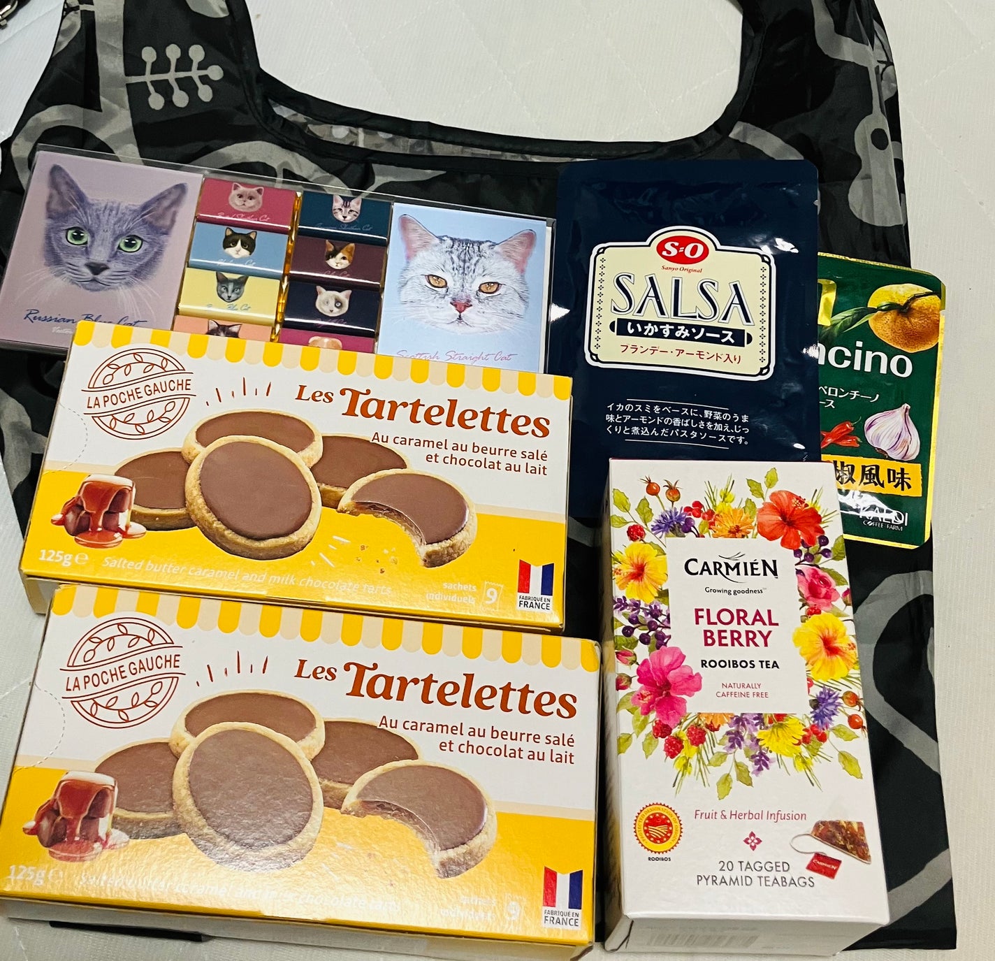 ナポレオン・ボナパルトニャ on LIPS 「KALDIで購入品いま、3000円以上購入でエコバッグがもらえ..」(1枚目)