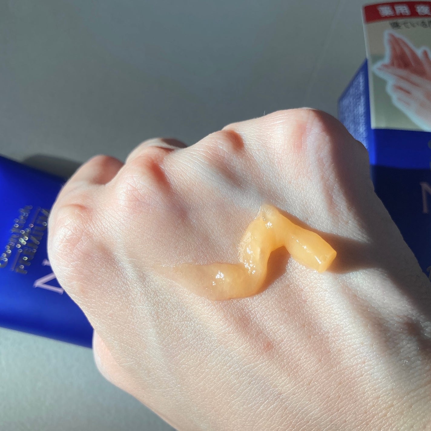 コエンリッチ ザ プレミアム 薬用リンクルナイト ハンドクリーム 【医薬部外品】/コエンリッチQ10/ハンドクリームを使ったクチコミ(2枚目)