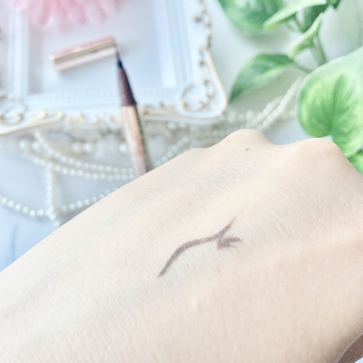 リキッドアイライナーR4/ラブ・ライナー/リキッドアイライナー by クロミホ