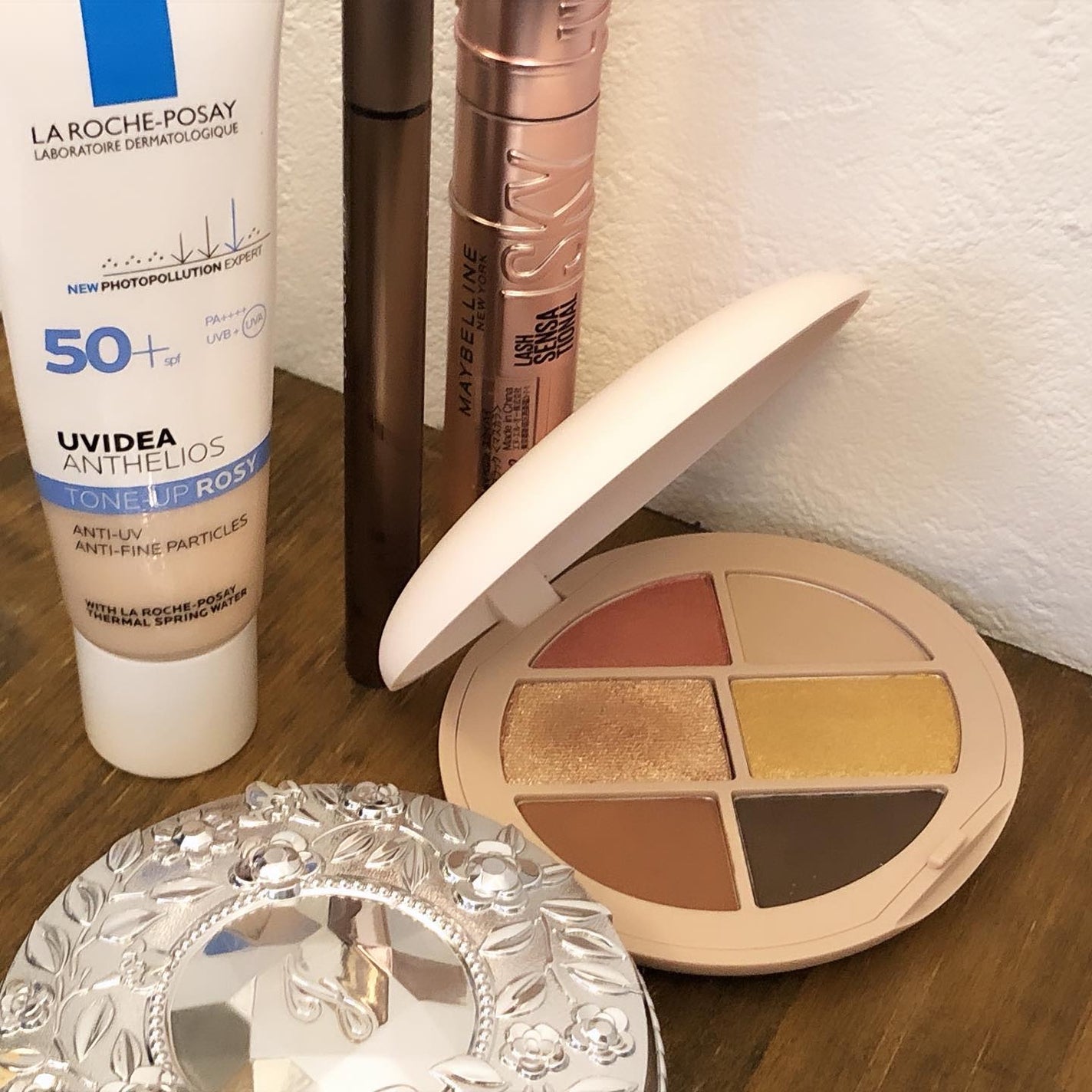 ぴーこ on LIPS 「.✍️#今日のメイク#キコミラノのアイシャドウを使った🎈ふんわ..」(1枚目)