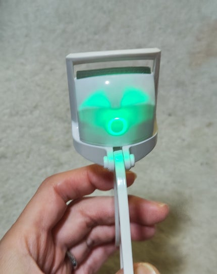 SHEIN 電気式アイラッシュカーラー 左右兼用 超高速10秒前熱 アイメイクツールのクチコミ「メイク初心者の記録(レビュー編その43)
✼••┈┈••✼••┈┈••✼••┈┈••✼••┈.....」(2枚目)