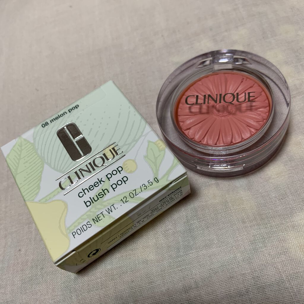 CLINIQUE ブラッシュ ブラシのクチコミ「CLINIQUE  チーク ポップ

これは成人祝いで先輩にいただきました🎁

見た目からして.....」（2枚目）