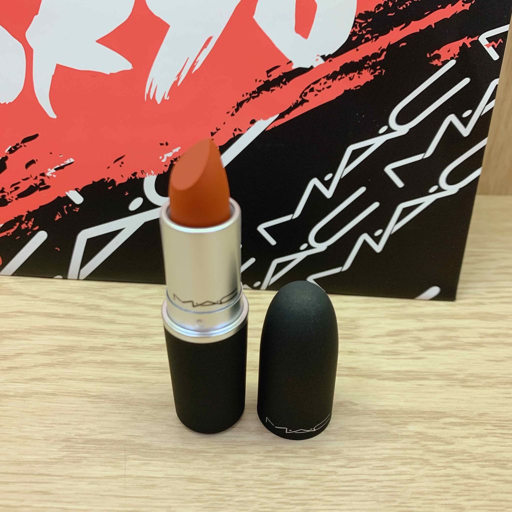 パウダーキス リップスティック/M・A・C/口紅を使ったクチコミ（2枚目）