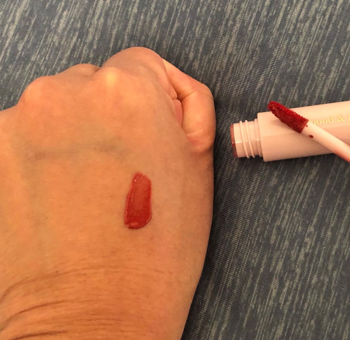 ムードアンドタッチラスターティント/Hope Girl/リップティントを使ったクチコミ(4枚目)