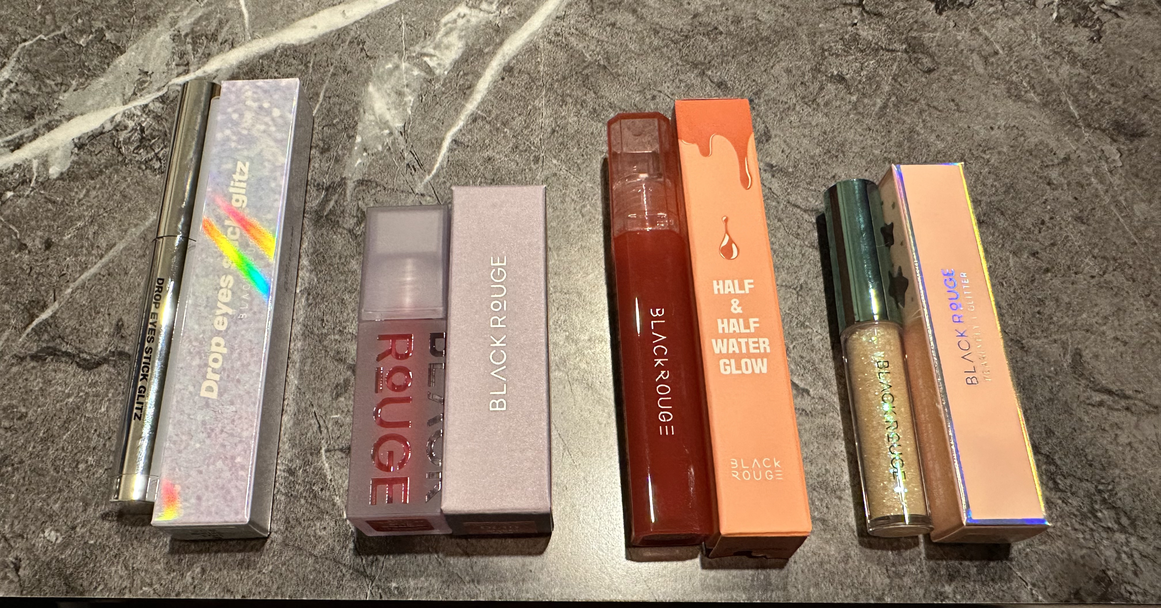 ハーフアンドハーフ ウォーターグロウ​/BLACK ROUGE/口紅を使ったクチコミ（1枚目）