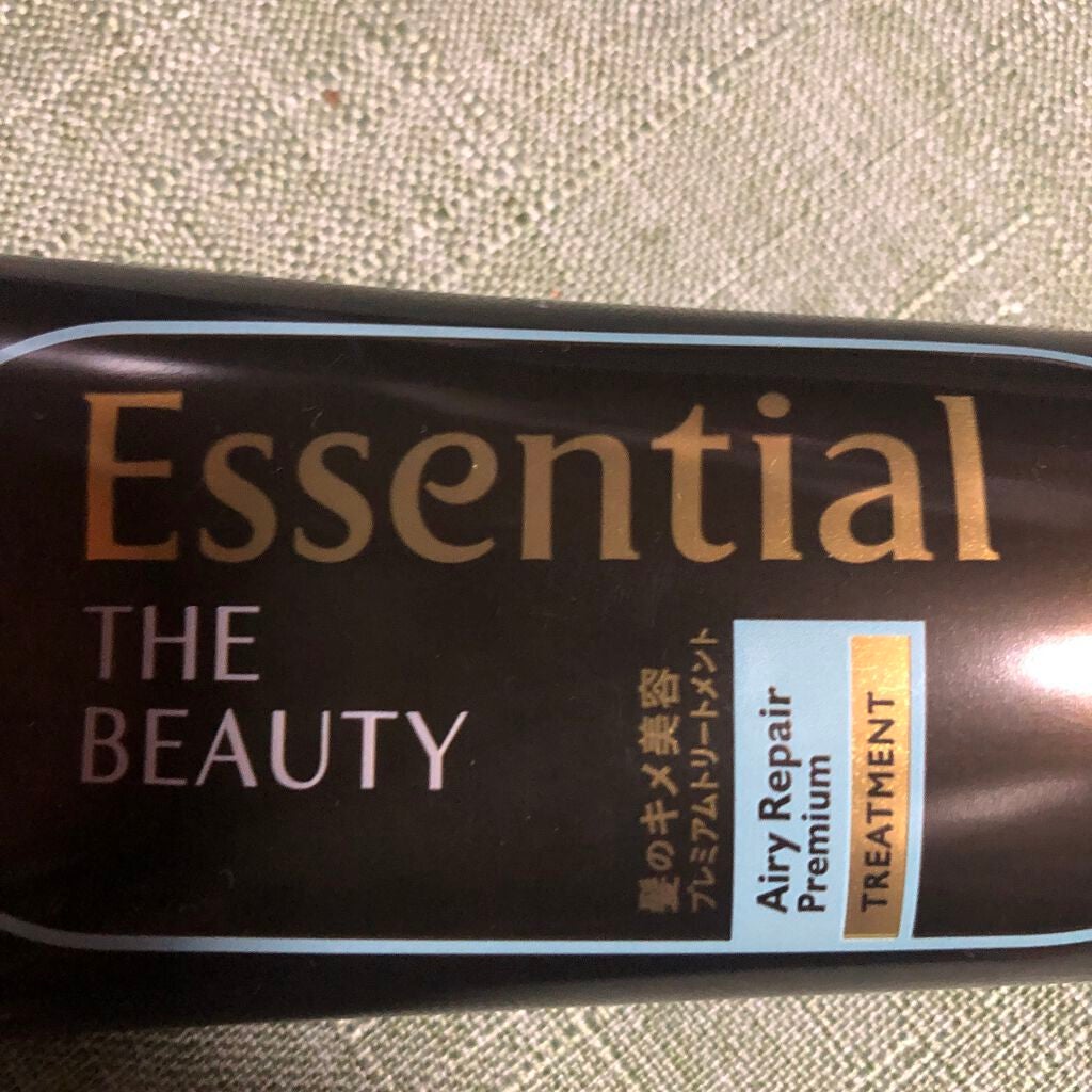 THE BEAUTY 髪のキメ美容プレミアムトリートメント<モイストリペアプレミアム>/エッセンシャル/洗い流すヘアトリートメントを使ったクチコミ(1枚目)