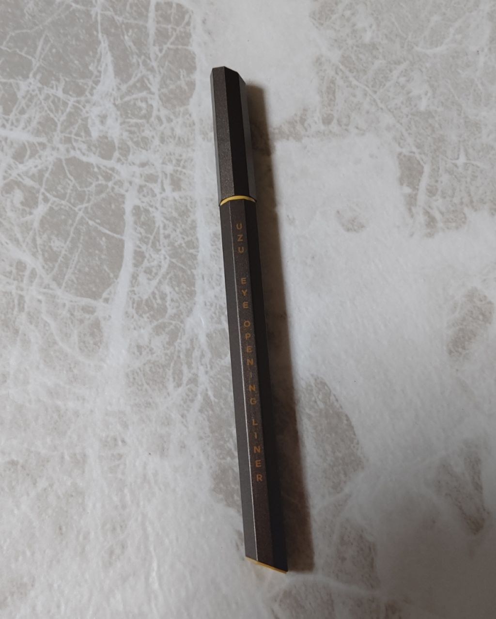 EYE OPENING LINER/UZU BY FLOWFUSHI/リキッドアイライナーを使ったクチコミ(2枚目)