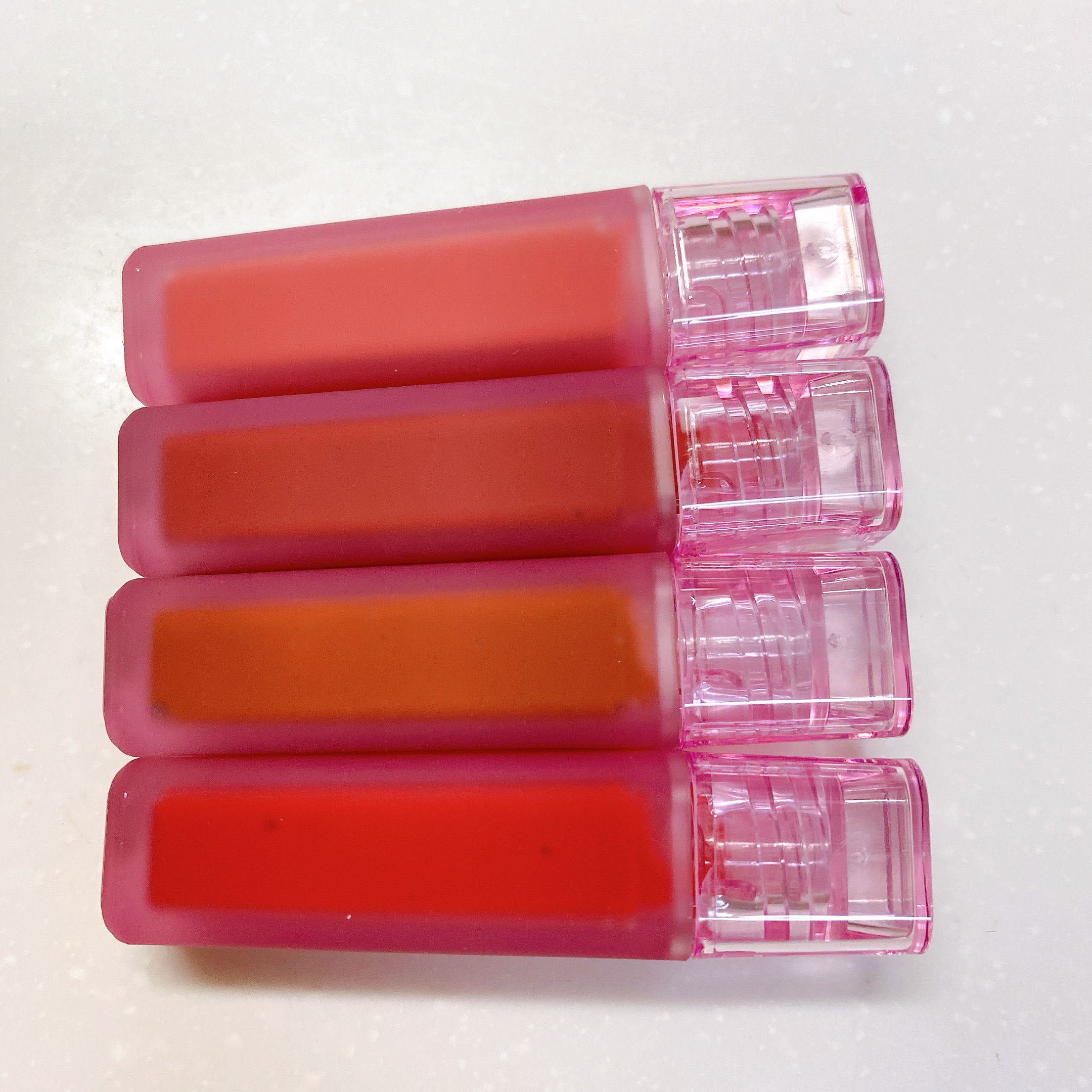 ロマンティックムードシアーティント/VAVI MELLO/リップティントを使ったクチコミ（2枚目）