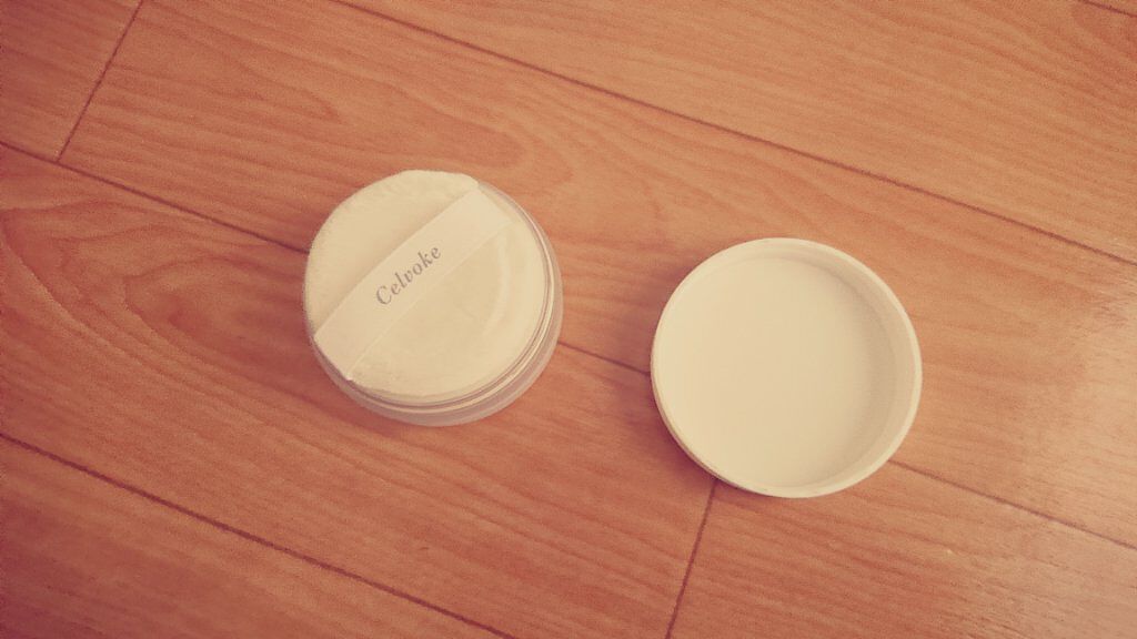 セルヴォーク レアファイ ルースパウダー EX01 パウダースノー/Celvoke/ルースパウダーを使ったクチコミ（3枚目）