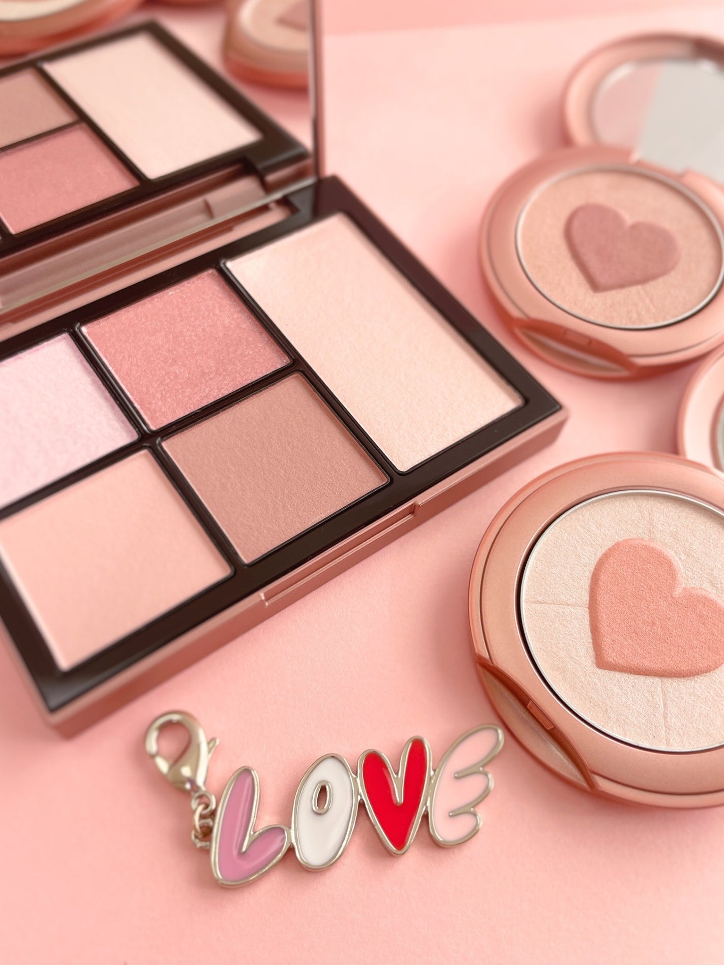 フェイス スタイリスト/SNIDEL BEAUTY/アイシャドウパレットを使ったクチコミ(1枚目)